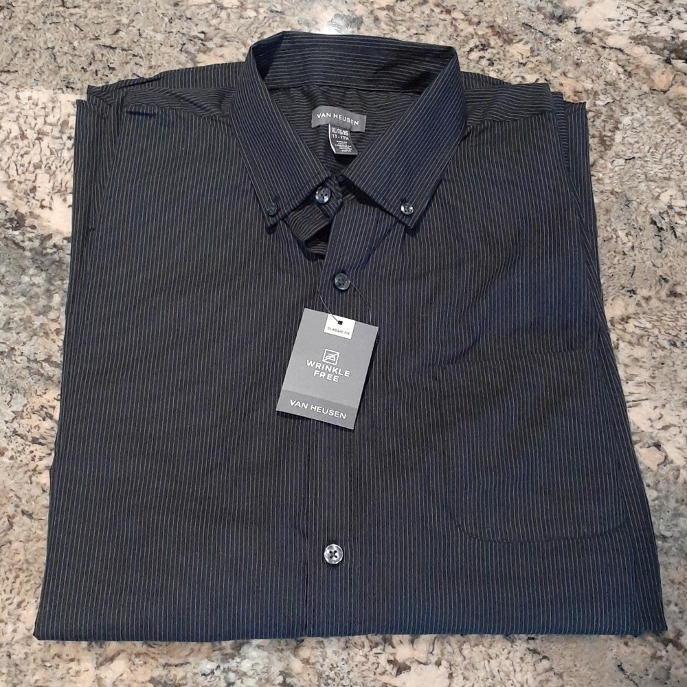 Nwt💥Van Heusen* Shirt